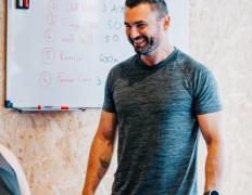 LUCAS BEUVELET COACH